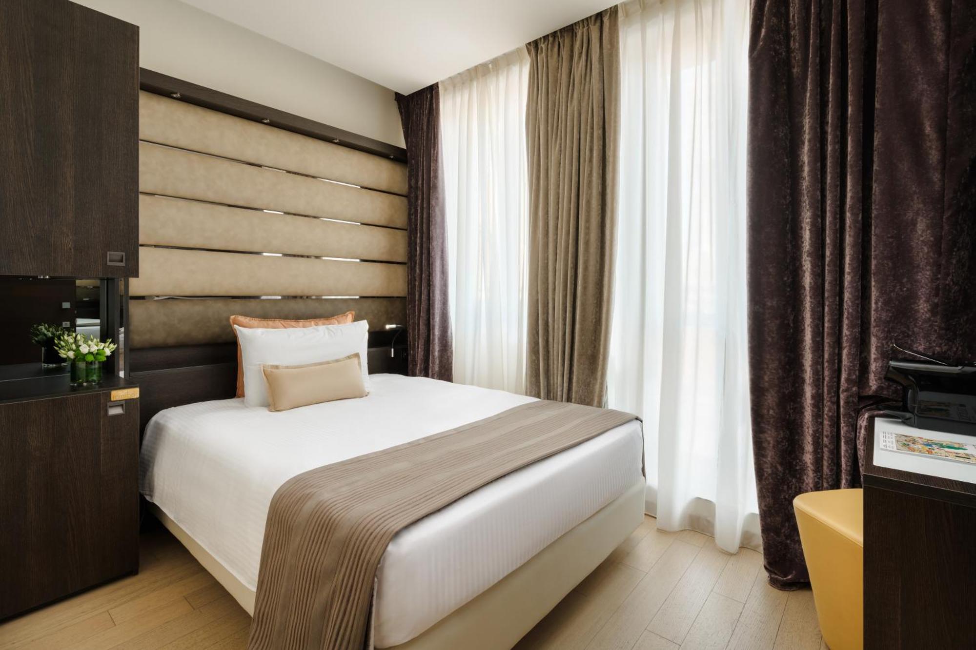 Hotel The Square Milano Duomo - Preferred Hotels & Resorts Екстериор снимка